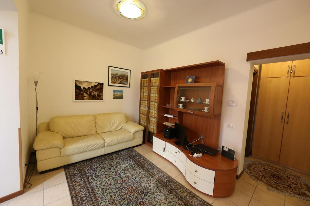La Persiana Apartment Ancona Bagian luar foto